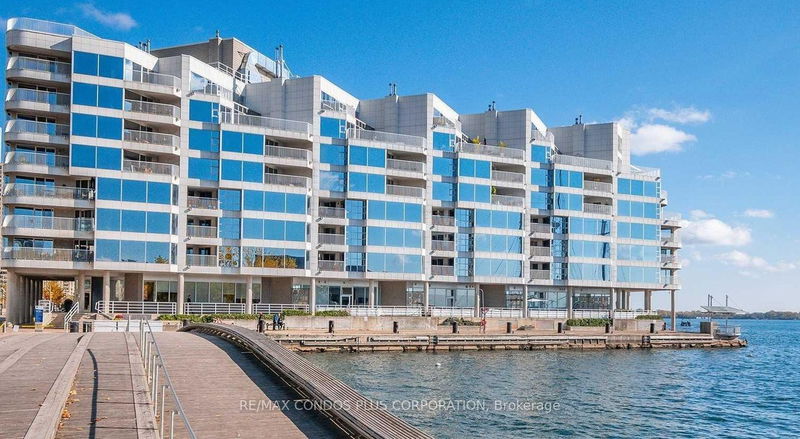  512 - 401 Queens Quay W Toronto, M5V 2Y2 | Image 2