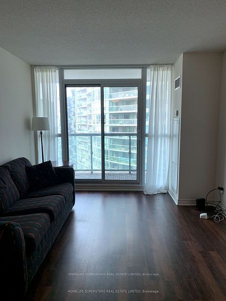  3005 - 19 Grand Trunk Cres  Toronto, M5J 3A3 | Image 23