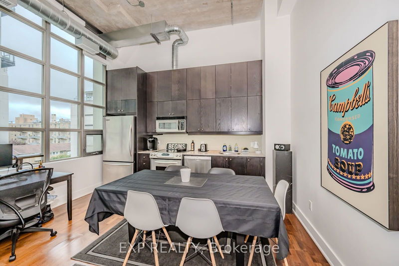  403 - 637 Lake Shore Blvd W Toronto, M5V 3J6 | Image 11