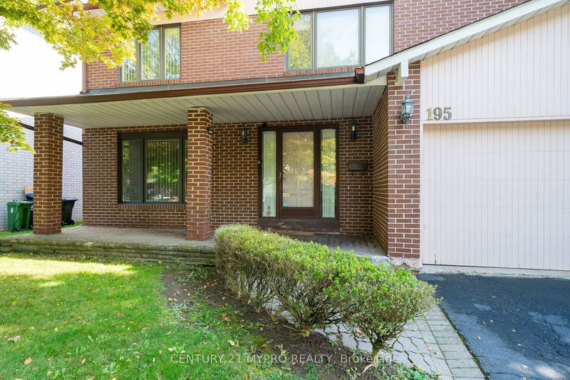 195 Banbury Rd  Toronto, M3B 3C6 | Image 35