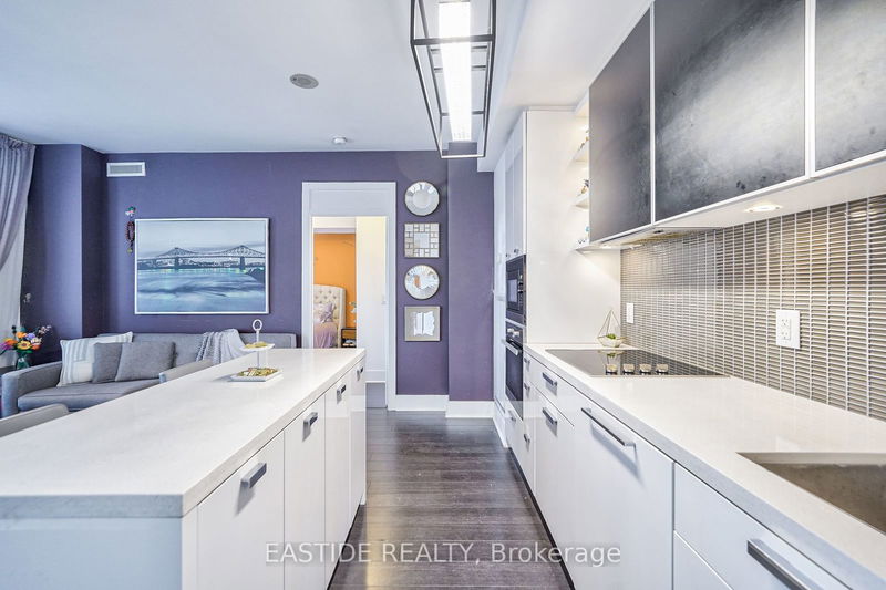  302 - 32 Davenport Rd  Toronto, M5R 0B5 | Image 2