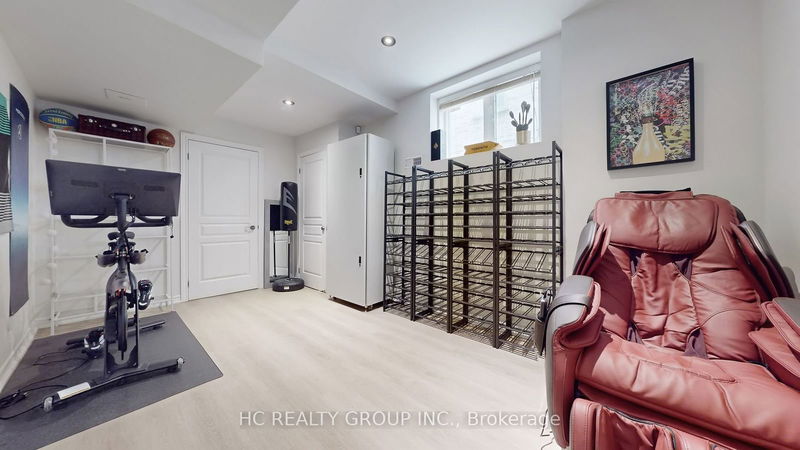 31 Faith Ave  Toronto, M3H 1W2 | Image 37