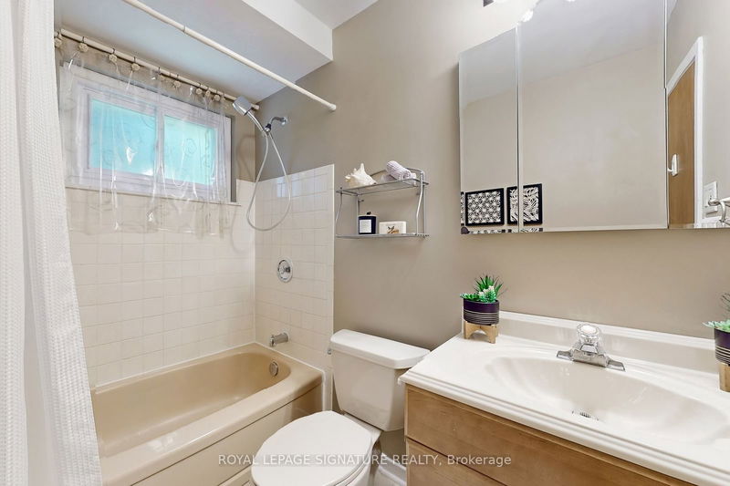 46 Sandbourne Cres  Toronto, M2J 3A6 | Image 23