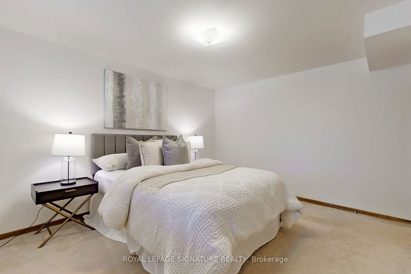 46 Sandbourne Cres  Toronto, M2J 3A6 | Image 25