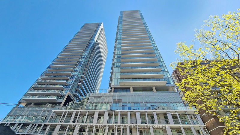 home for lease on 510-195 Redpath Avenue