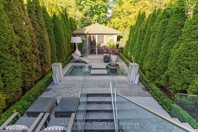 9 Parkwood Ave  Toronto, M4V 2W9 | Image 30