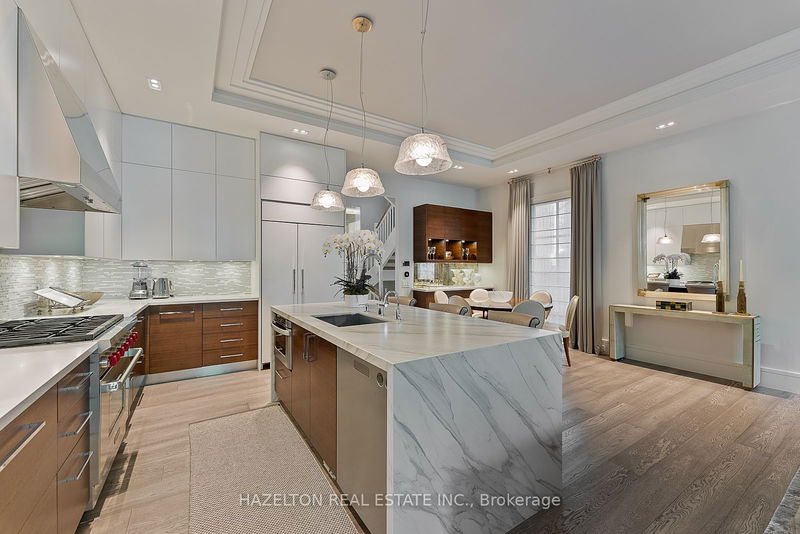 9 Parkwood Ave  Toronto, M4V 2W9 | Image 5