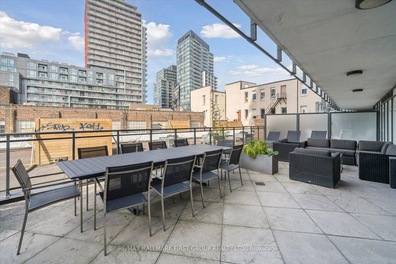  208 - 318 King St E Toronto, M5A 1K6 | Image 21