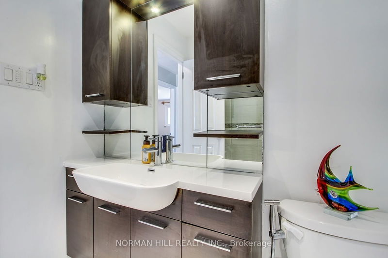 103 Micmac Cres  Toronto, M2H 2K1 | Image 24