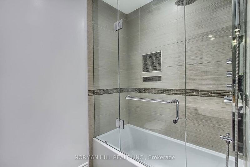 103 Micmac Cres  Toronto, M2H 2K1 | Image 25