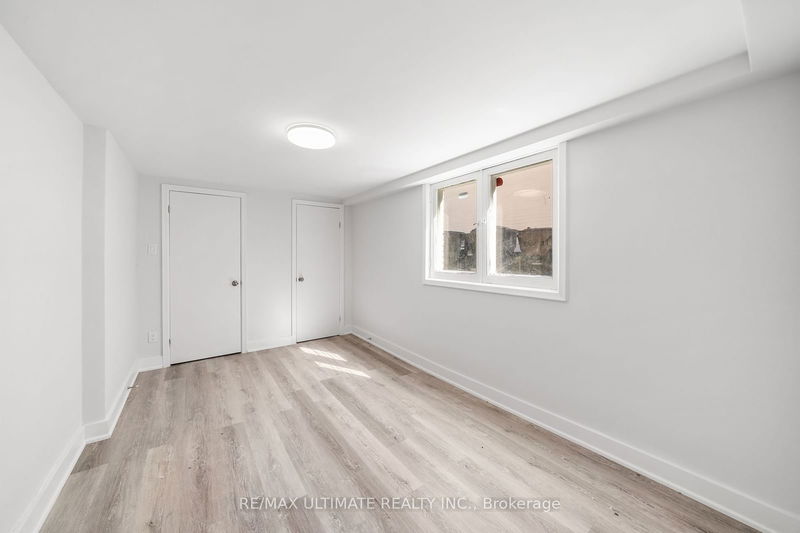 21 Christine Cres  Toronto, M2R 1A4 | Image 27