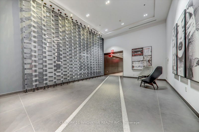  1711 - 318 Richmond St W Toronto, M5V 1X2 | Image 4