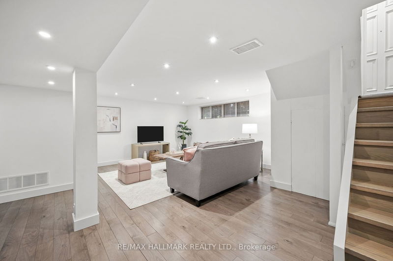 7 Veery Pl  Toronto, M3C 2C9 | Image 28