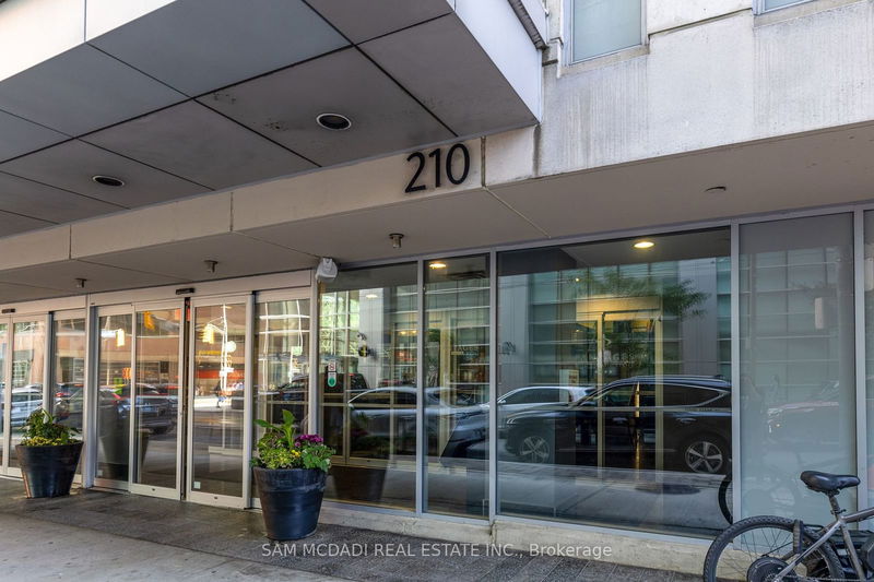  611 - 210 Victoria St  Toronto, M5B 2R3 | Image 2