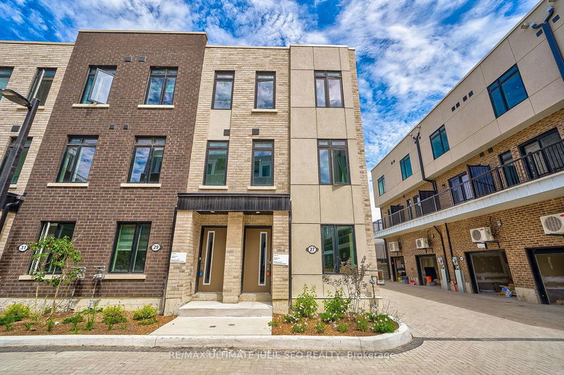 27 SPRUCE PINES Cres, Toronto - Victoria Village image-0-0