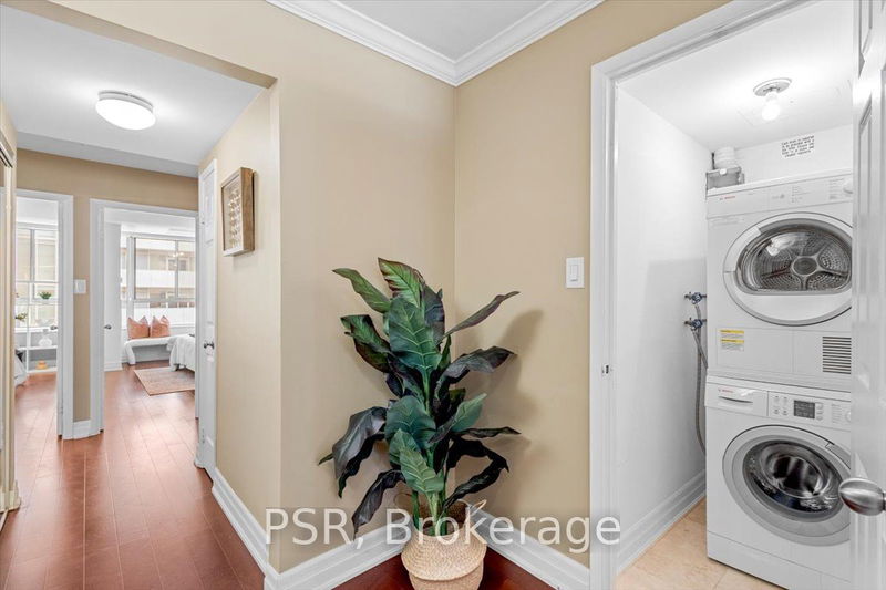  PH1 - 44 Gerrard St W Toronto, M5G 2K2 | Image 16