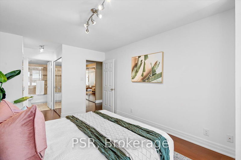  PH1 - 44 Gerrard St W Toronto, M5G 2K2 | Image 20