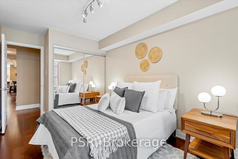  PH1 - 44 Gerrard St W Toronto, M5G 2K2 | Image 24