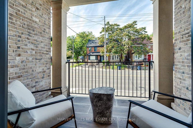 372 Briar Hill Ave  Toronto, M4R 1J2 | Image 17