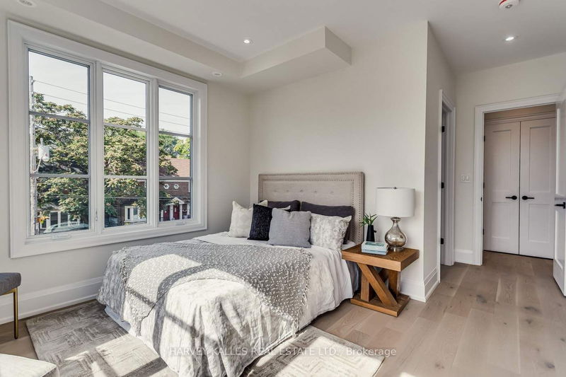 372 Briar Hill Ave  Toronto, M4R 1J2 | Image 23