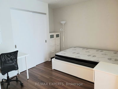 Unit 502 — 210 Simcoe St, Toronto - University image-0-4