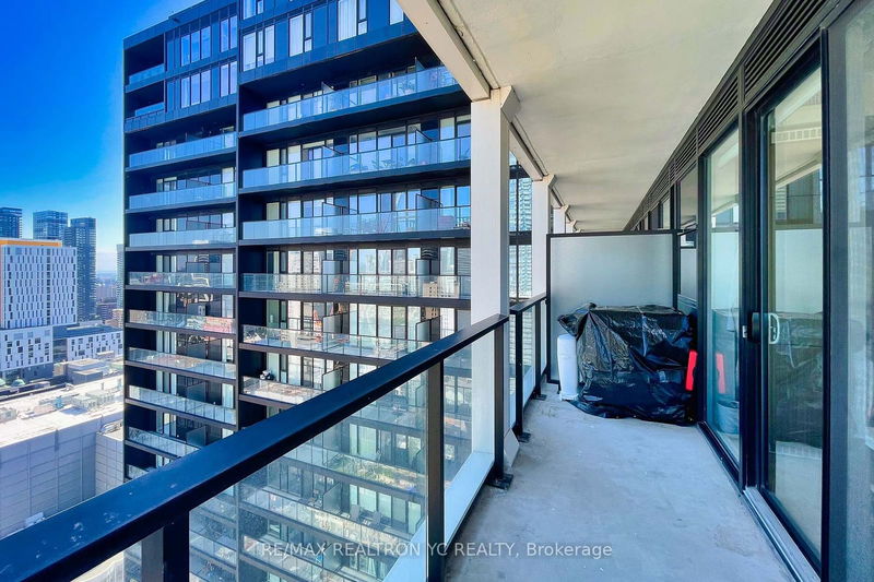  2516 - 20 Edward St  Toronto, M5G 0C5 | Image 22