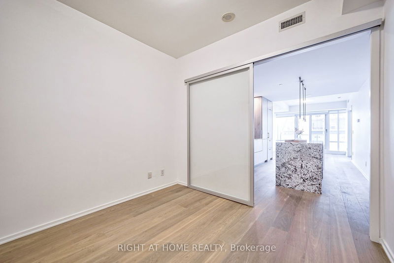  6608 - 1 bloor St E Toronto, M4W 1A9 | Image 34