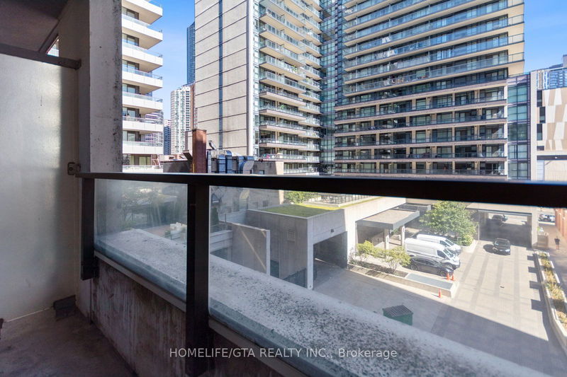  652 - 111 Elizabeth St  Toronto, M5G 1P7 | Image 22