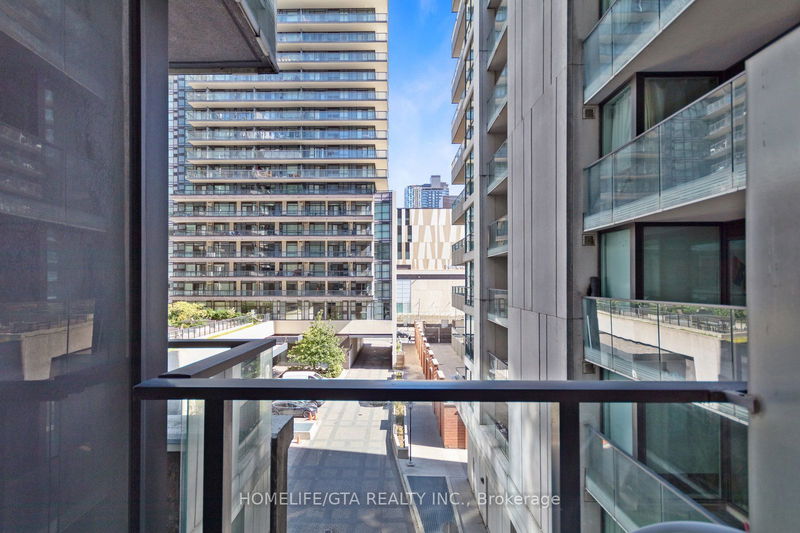  652 - 111 Elizabeth St  Toronto, M5G 1P7 | Image 25