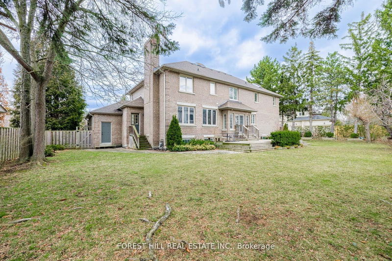 57 Rollscourt Dr  Toronto, M2L 1X6 | Image 21