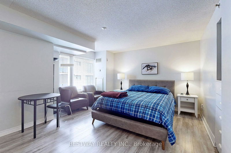  1008 - 200 Victoria St  Toronto, M5B 1V8 | Image 10