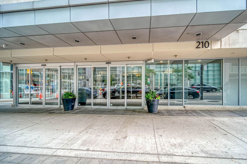  3401 - 210 Victoria St  Toronto, M5B 2R3 | Image 4