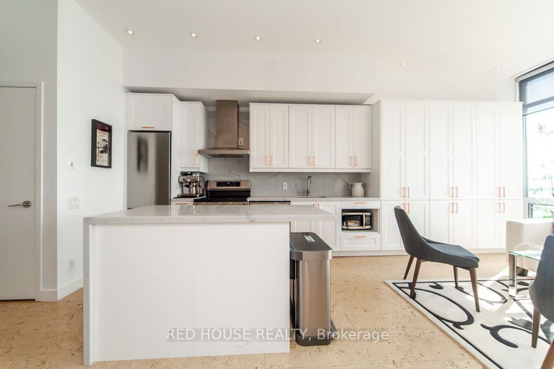  PH3204 - 33 Mill St  Toronto, M5A 3R3 | Image 9