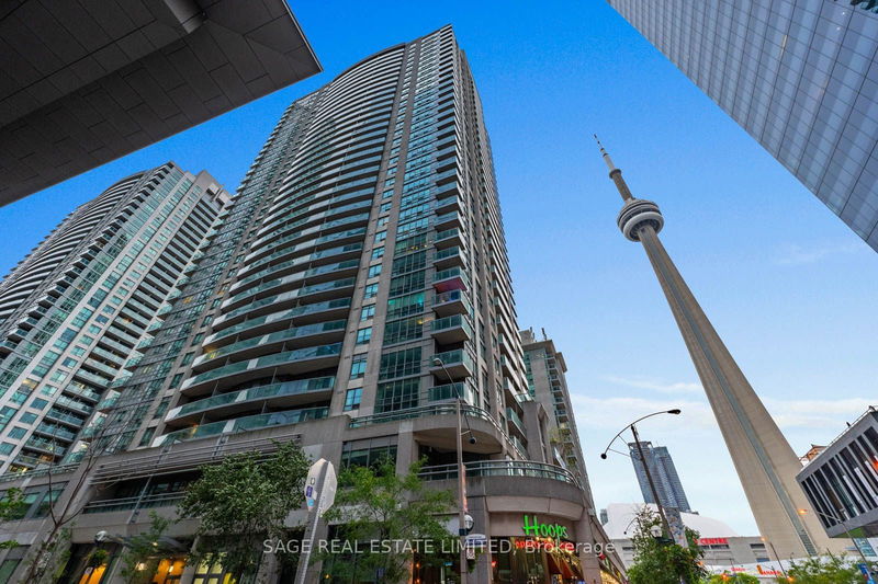  3611 - 30 Grand Trunk Cres  Toronto, M5J 3A4 | Image 1