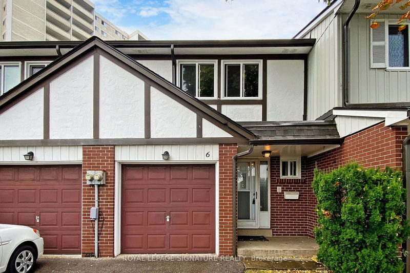 6 Farm Green Way  Toronto, M3A 3M2 | Image 1