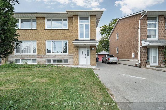 44 Wyndcliff Crescent