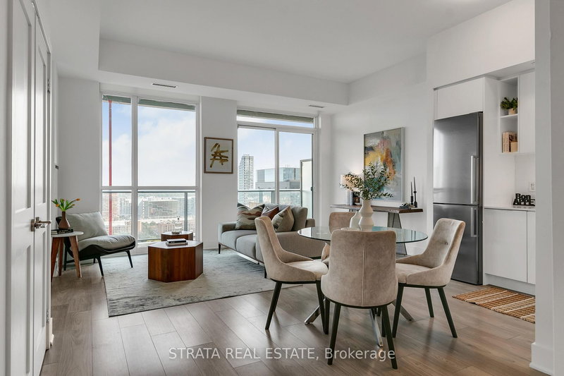 2307 - 120 Parliament St, Toronto, M5A 2Y8 | Image 2