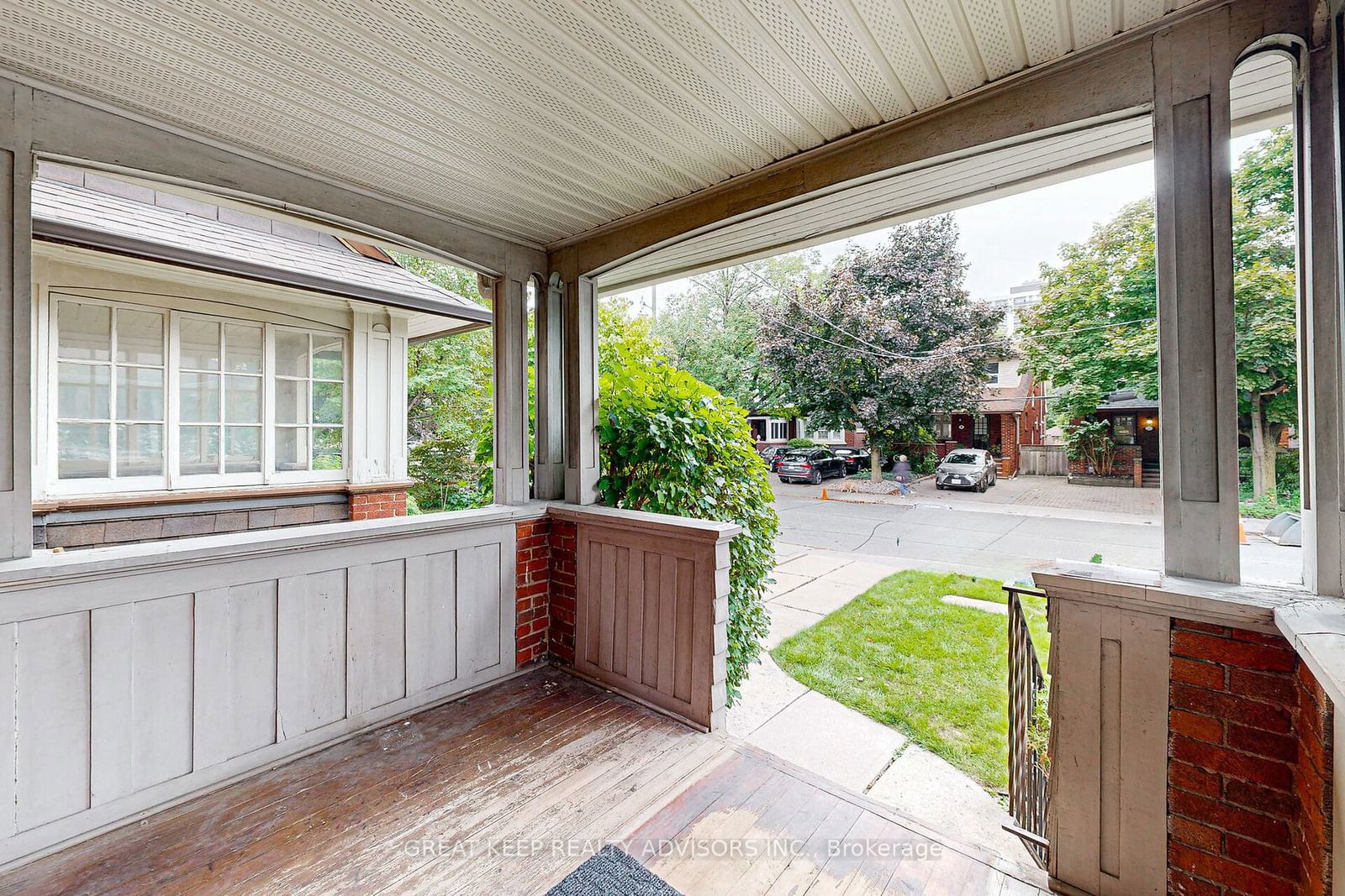 Listing Image 3