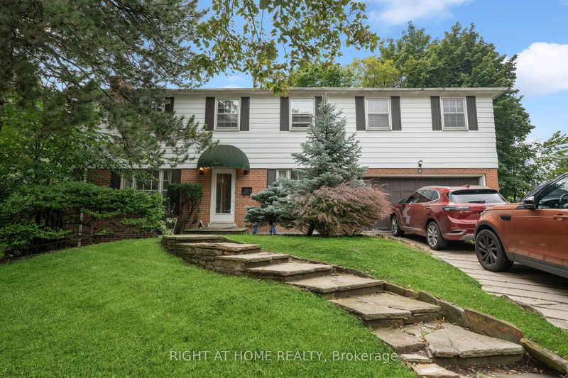 1 Toba Dr, Toronto - St. Andrew-Windfields image-0-0
