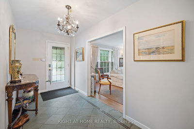 1 Toba Dr, Toronto - St. Andrew-Windfields image-0-3