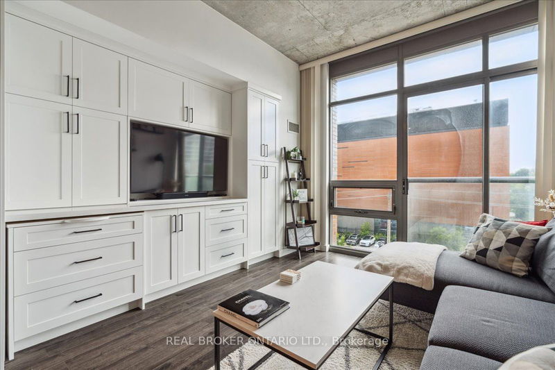  450 - 33 Mill St  Toronto, M5A 3R3 | Image 13