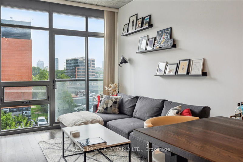  450 - 33 Mill St  Toronto, M5A 3R3 | Image 14