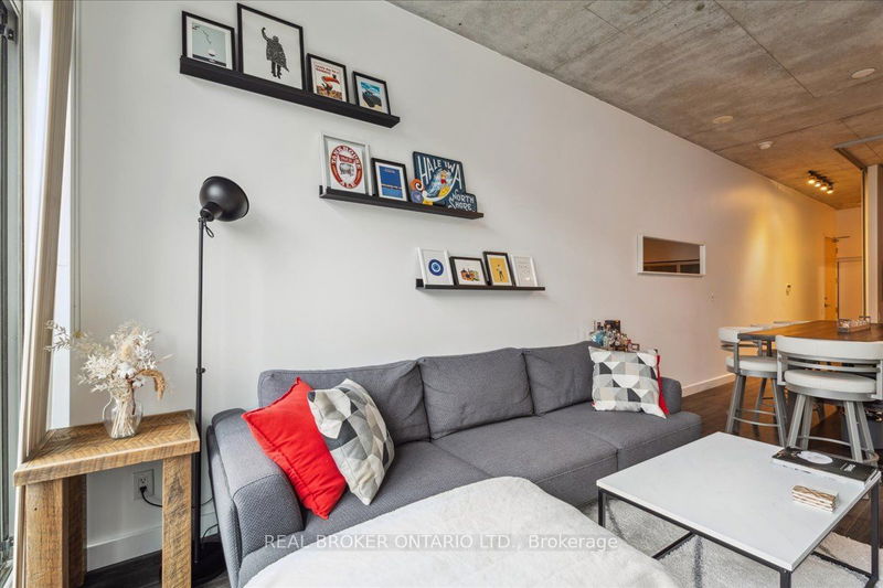  450 - 33 Mill St  Toronto, M5A 3R3 | Image 16