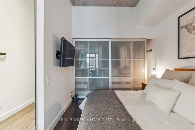  450 - 33 Mill St  Toronto, M5A 3R3 | Image 19