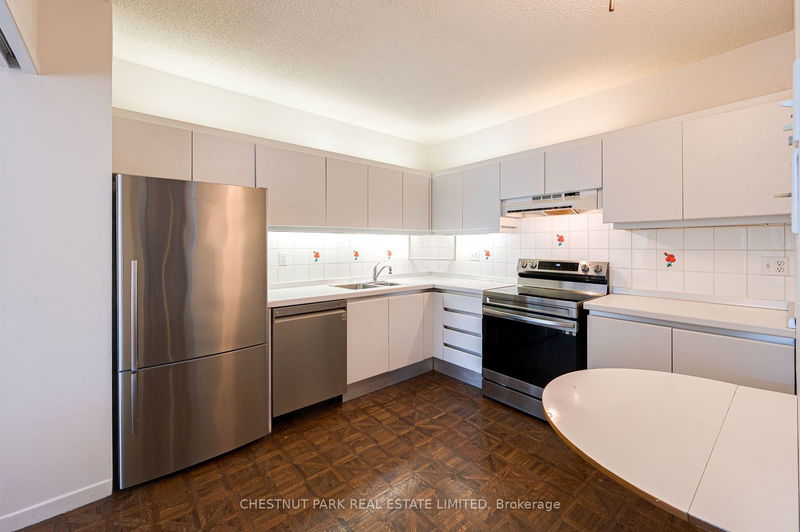  329 - 40 Oaklands Ave  Toronto, M4V 2Z3 | Image 17