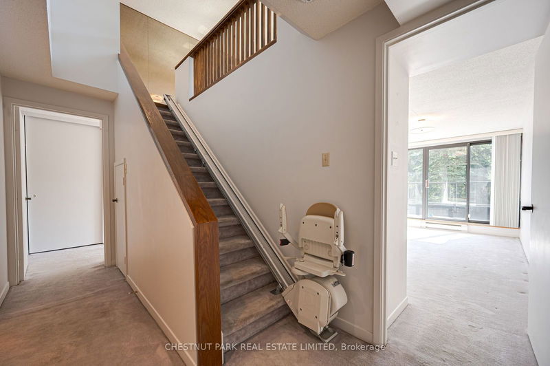  329 - 40 Oaklands Ave  Toronto, M4V 2Z3 | Image 21