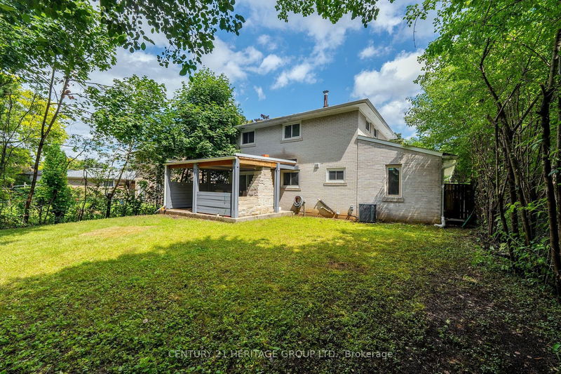 56 Nymark Ave  Toronto, M2J 2G9 | Image 24