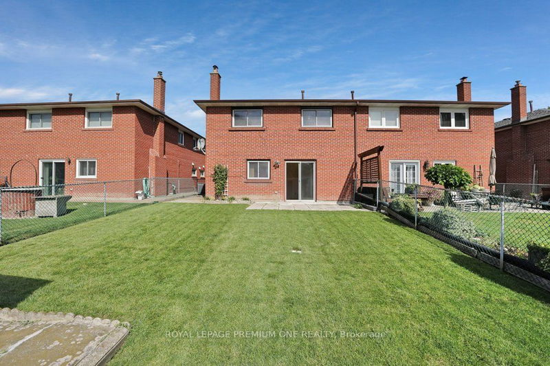 79 Hickorynut Dr  Toronto, M2J 4W6 | Image 28