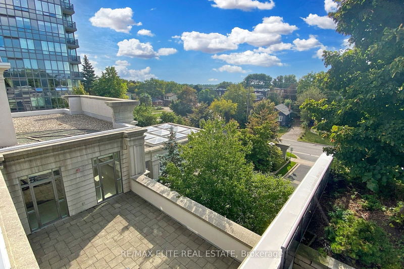  427 - 25 Greenview Ave  Toronto, M2M 0A5 | Image 32