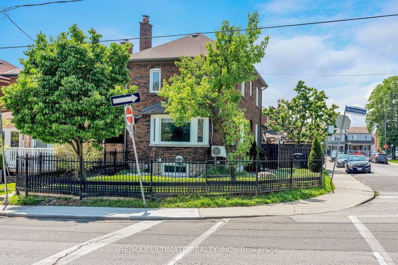 Lower - 290 Westmount Ave, Toronto, M6E 3N1 | Image 2